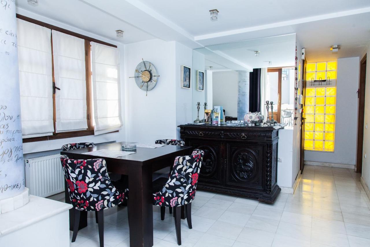 Unique Apt W/ Veranda Walking Distance To Sites Apartman Athén Kültér fotó